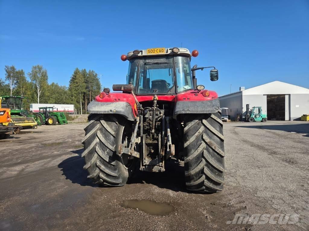 Massey Ferguson 7495 トラクター