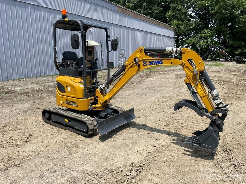 XCMG XE 18 U ミニ油圧ショベル 7t以下（ミニユンボ・ミニディガー）