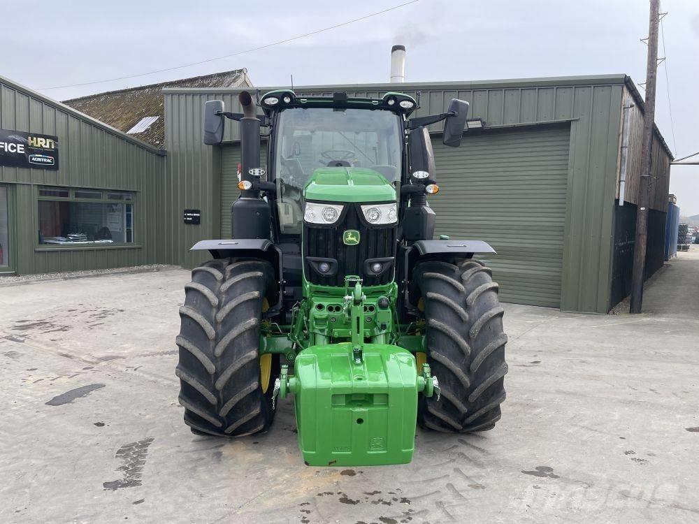 John Deere 6R 250 トラクター