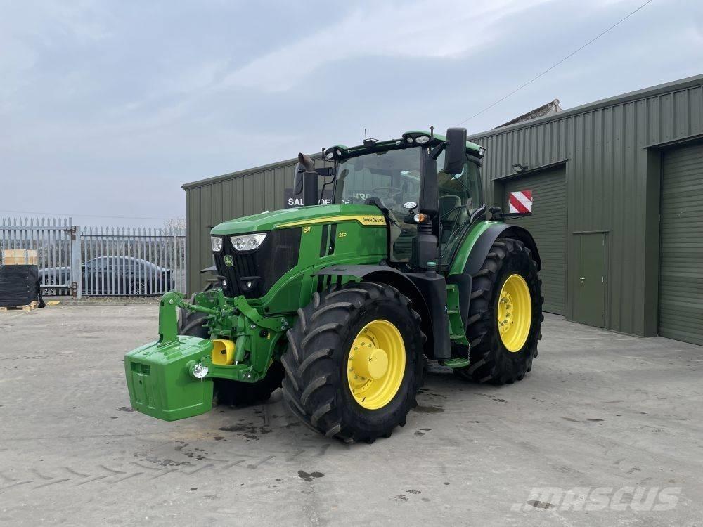 John Deere 6R 250 トラクター