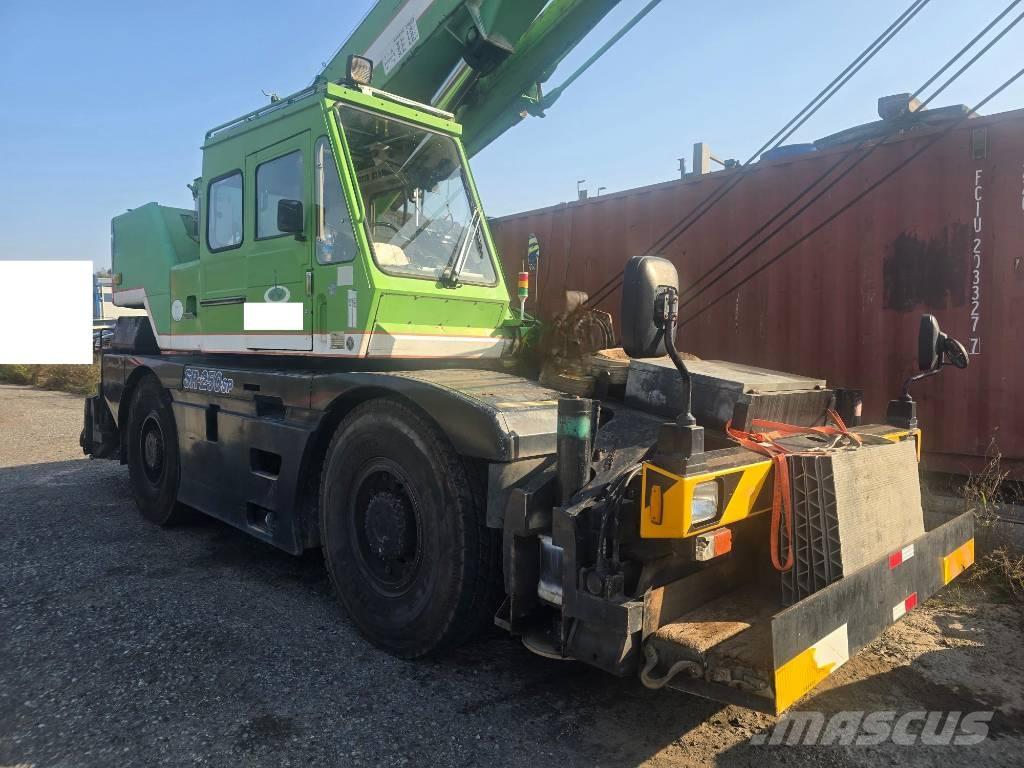 Kato SR 250 SP V ラフテレーンクレーン