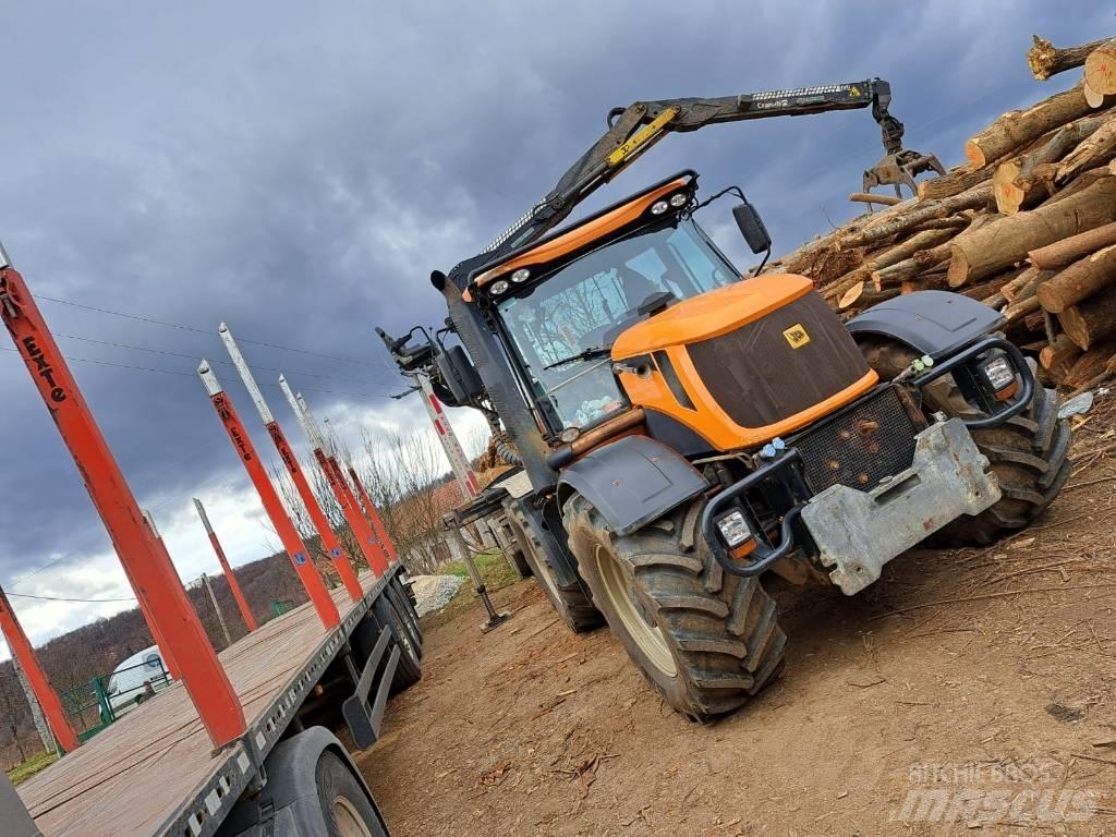 JCB Fastrac 3230 林業トラクター