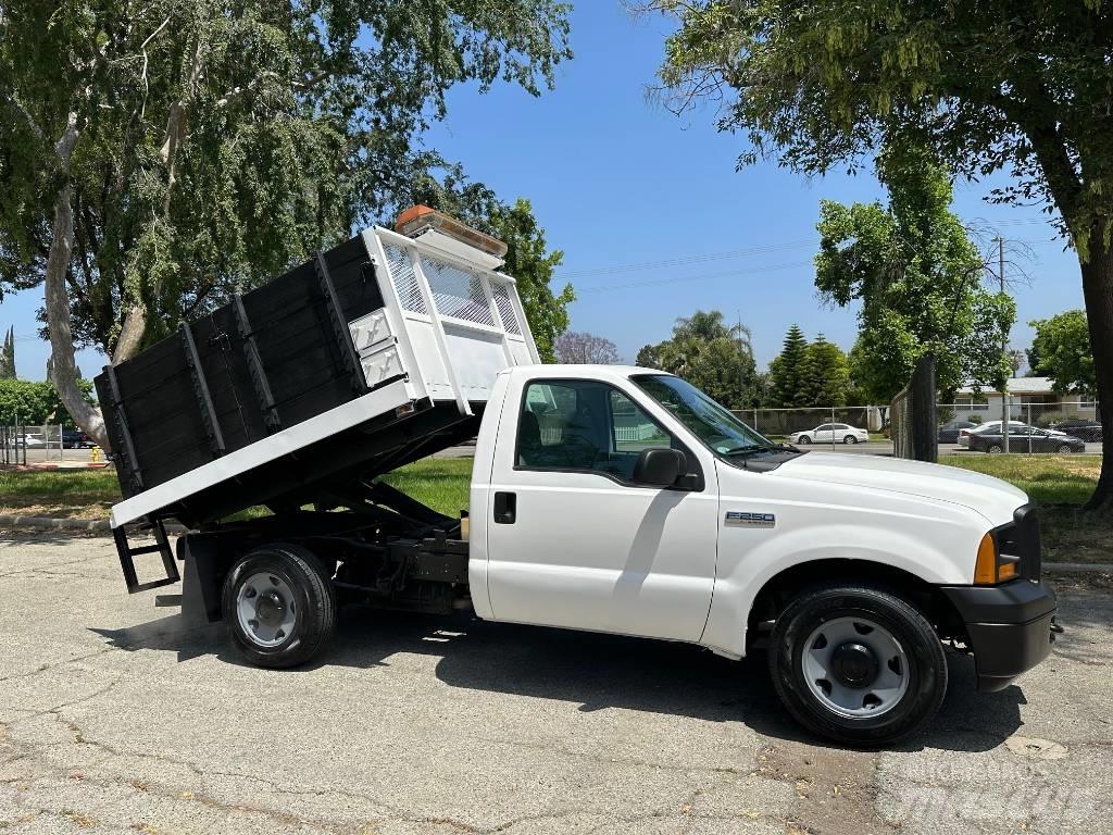 Ford F 250 ダンプ