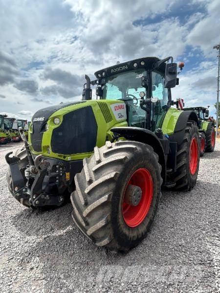 CLAAS AXION 870 トラクター
