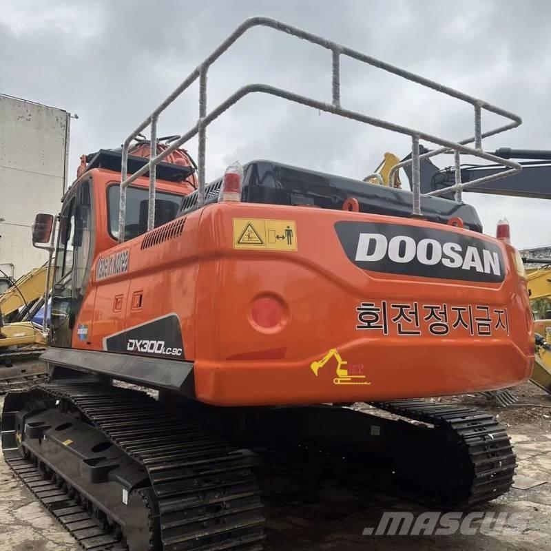 Doosan 300-9c 大型油圧ショベル12t以上（パワーショベル・ユンボ）