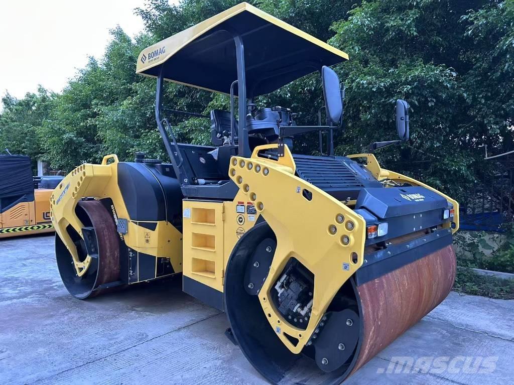 Bomag BW 203 SL-4 タンデムローラ