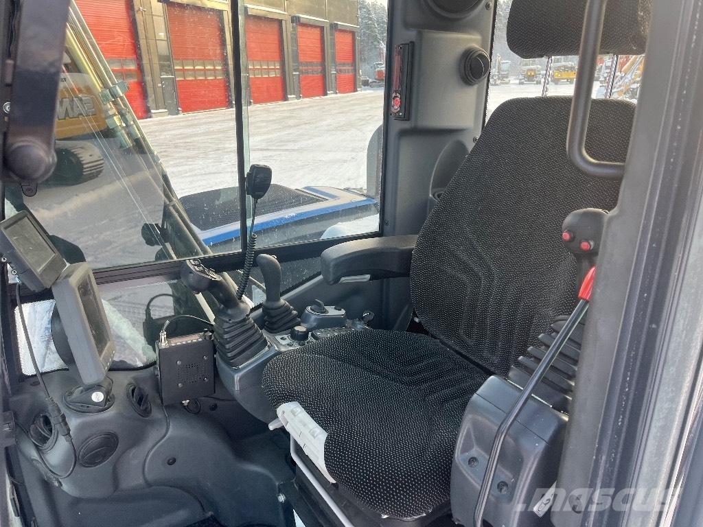 ECM ES 85 / Myyty, Sold 中型油圧ショベル 7ｔ-12ｔ（ユンボ・パワーショベル・バックホー）