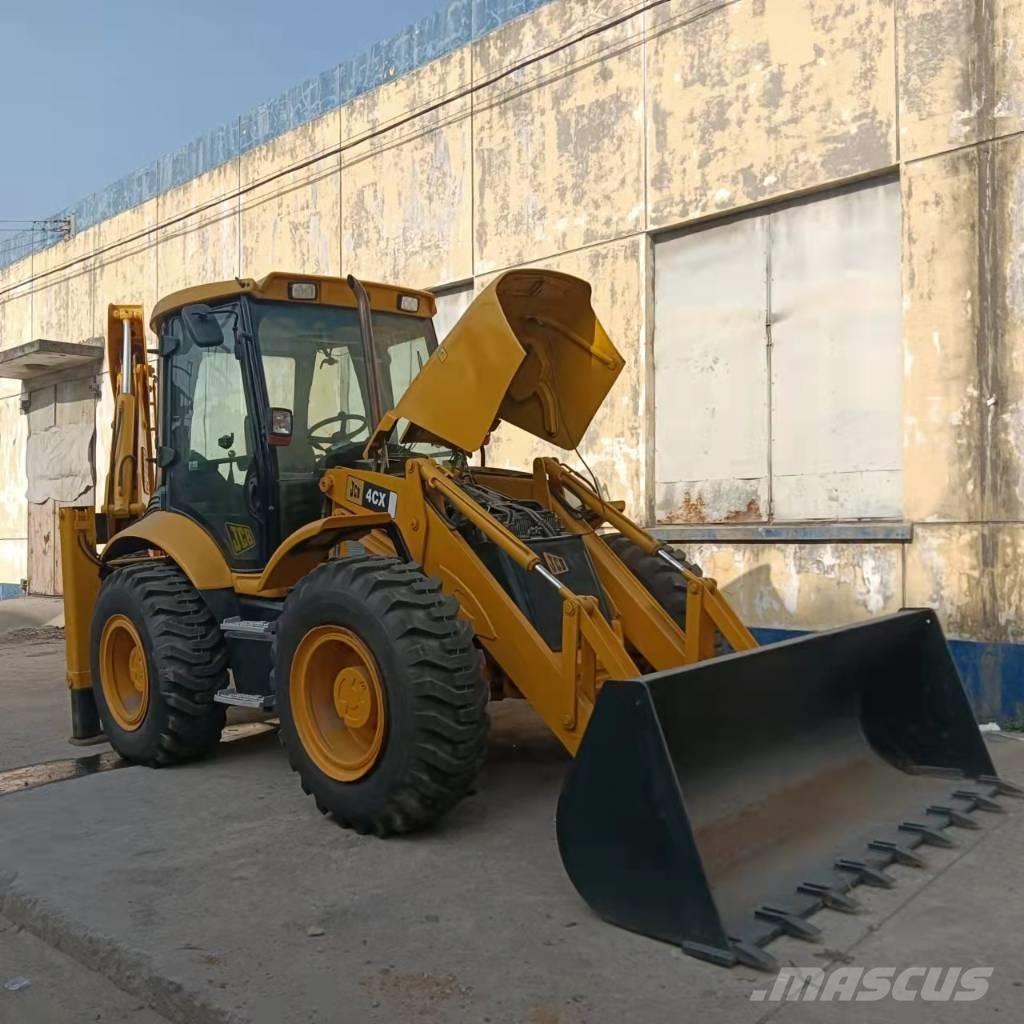 JCB 4CX バックホーローダー
