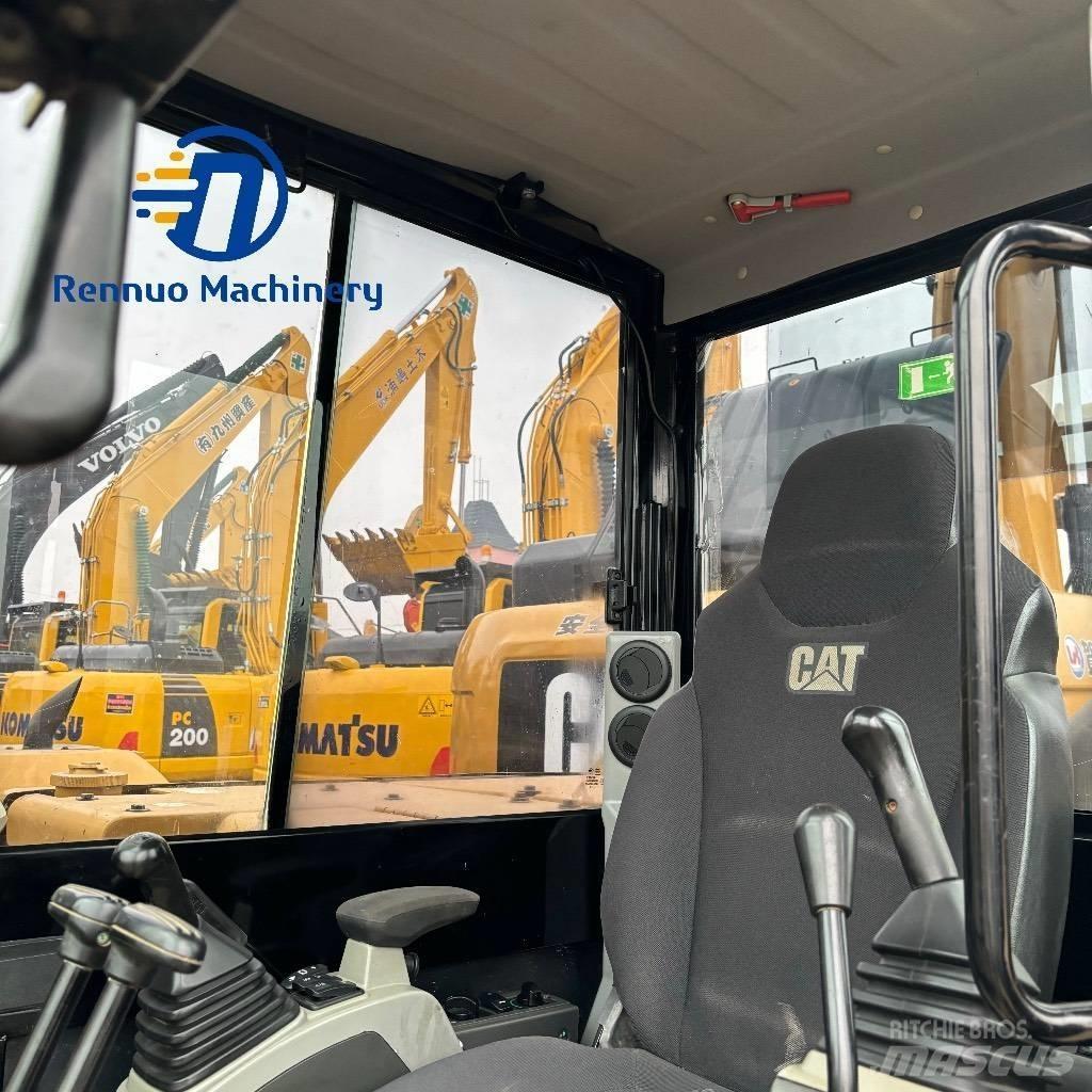 CAT 305.5 E2 ミニ油圧ショベル 7t以下（ミニユンボ・ミニディガー）