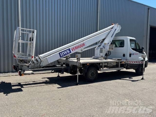Multitel MT 240 トラック高所作業車