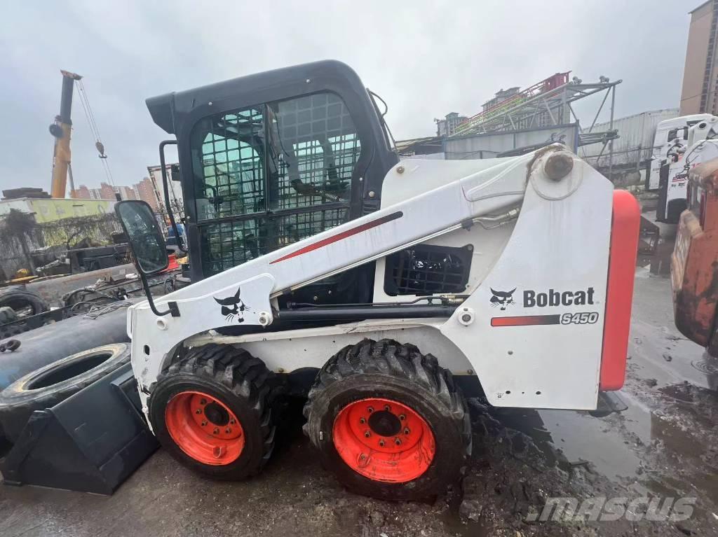 Bobcat S 450 スキッドステアローダー