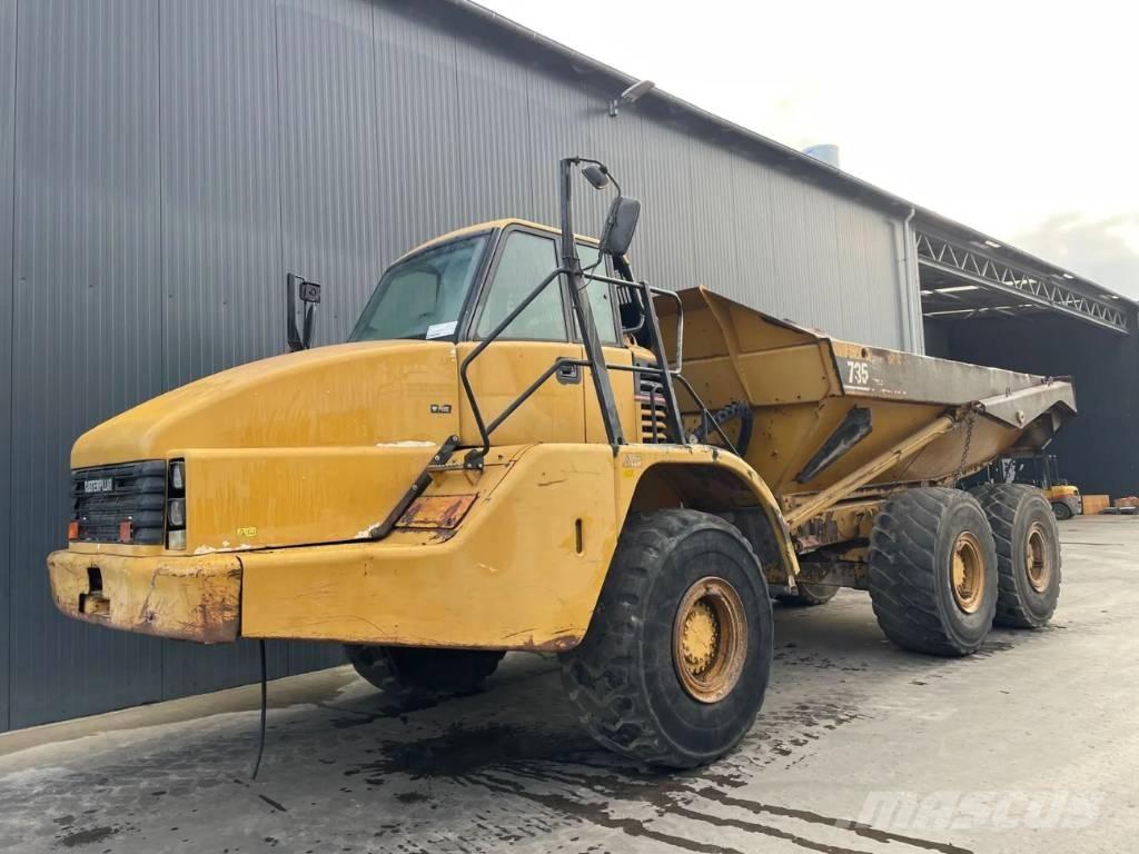 CAT 735 アーティキュレート式ダンプトラック
