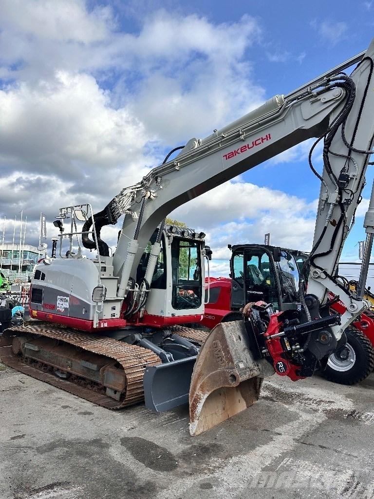 Takeuchi TB 2150 R 大型油圧ショベル12t以上（パワーショベル・ユンボ）