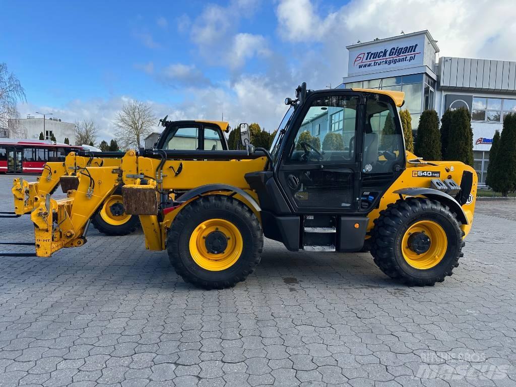JCB 540-140 テレスコーピックハンドラー