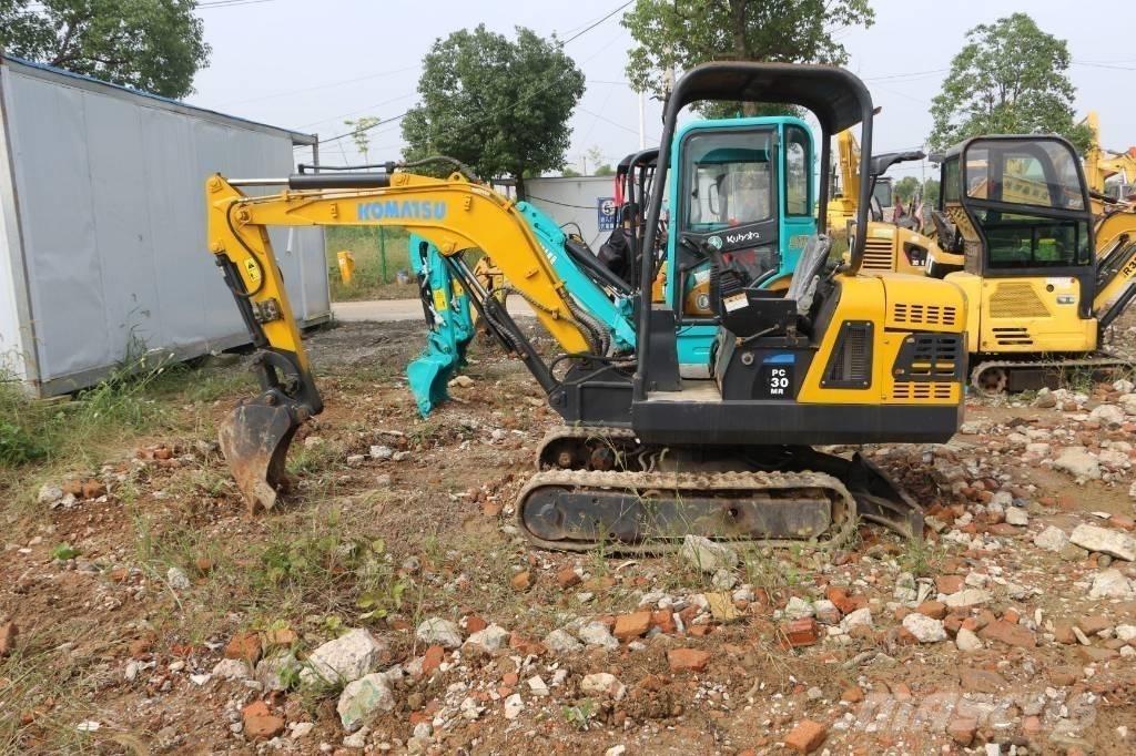 Komatsu pc 30 ミニ油圧ショベル 7t以下（ミニユンボ・ミニディガー）