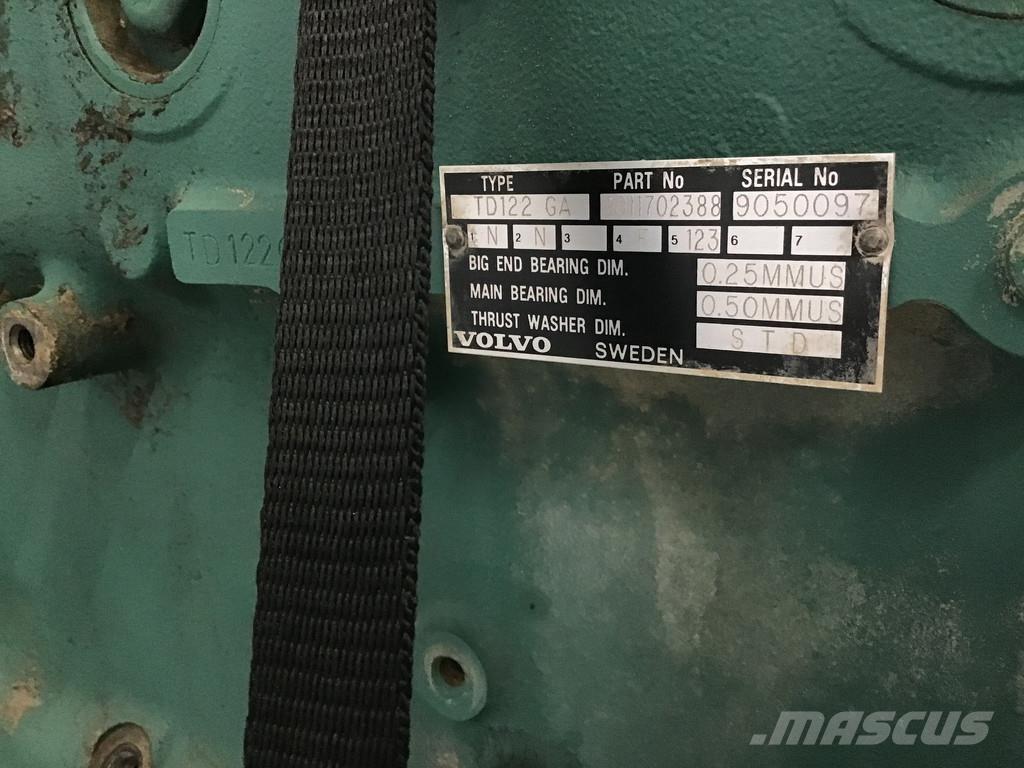 Volvo TD122GA CORE エンジン