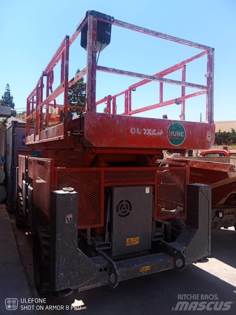Genie GS 5390 RT シザースリフト
