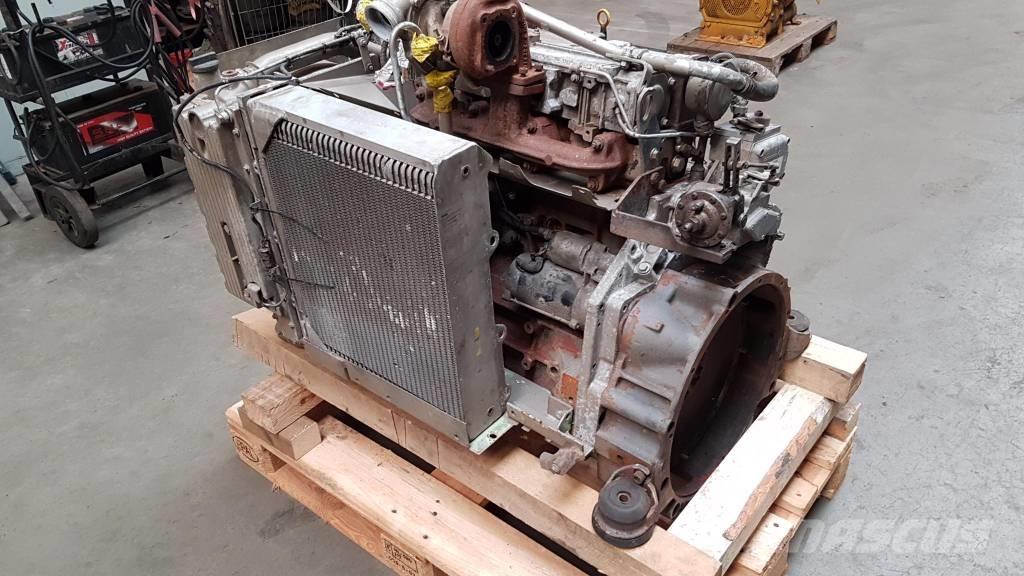 Deutz BF4M1013C エンジン