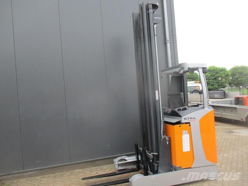Still FM-X17 リーチフォークリフト