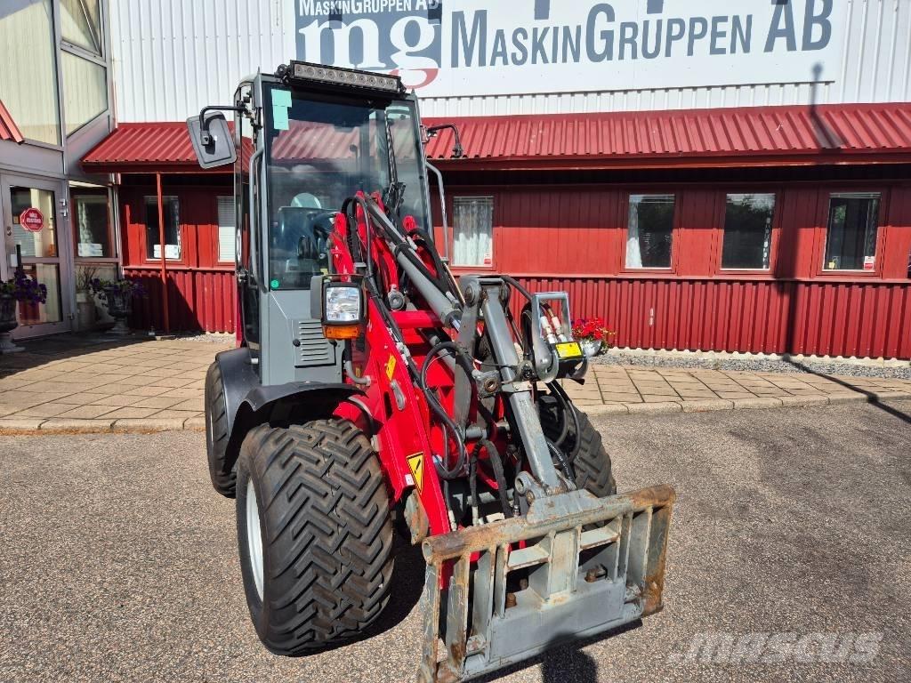 Weidemann 1160 多目的ローダー