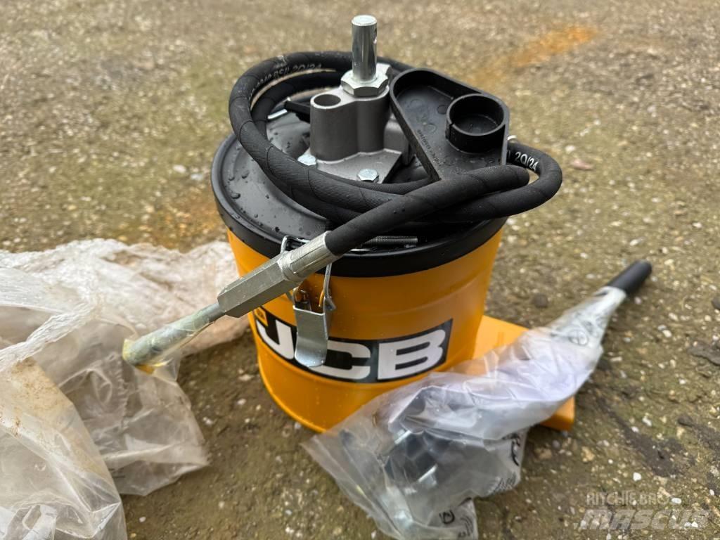 JCB 3CX 4X4 ( UNUSED ) バックホーローダー