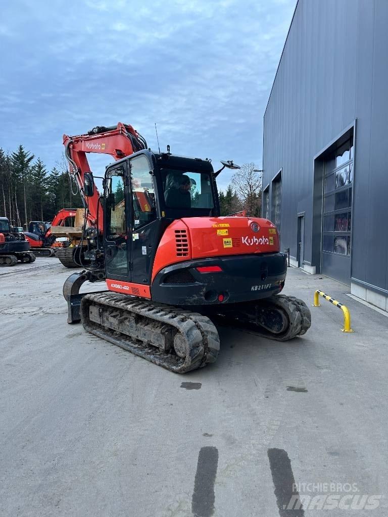 Kubota KX 080-4 ミニ油圧ショベル 7t以下（ミニユンボ・ミニディガー）