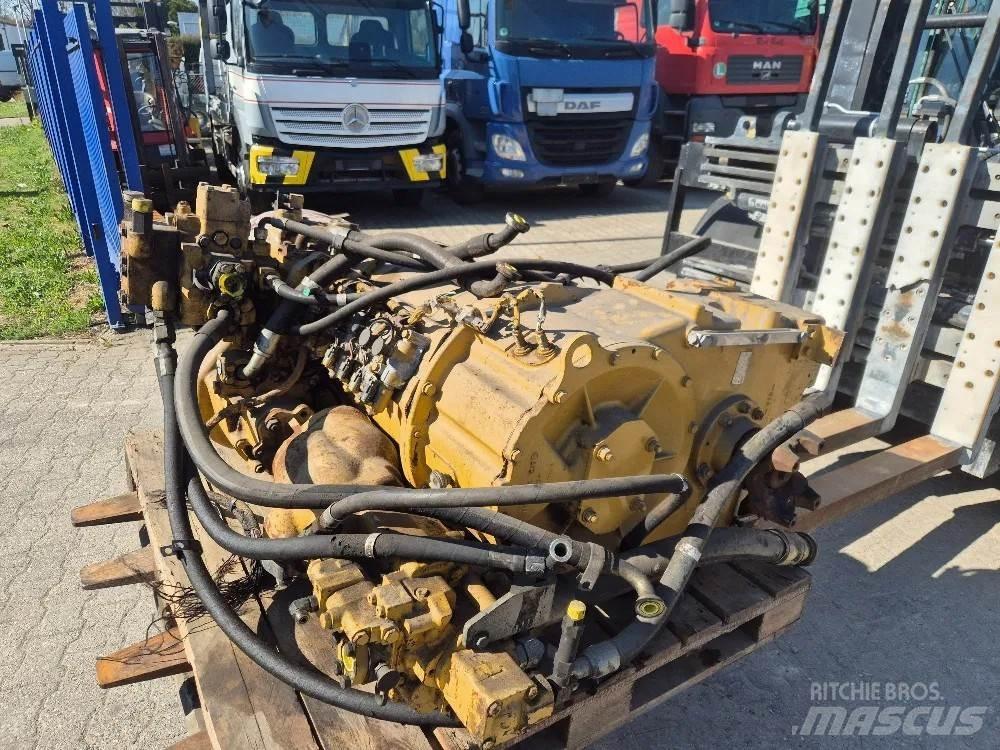 CAT 966G ホイールローダー・タイヤショベル