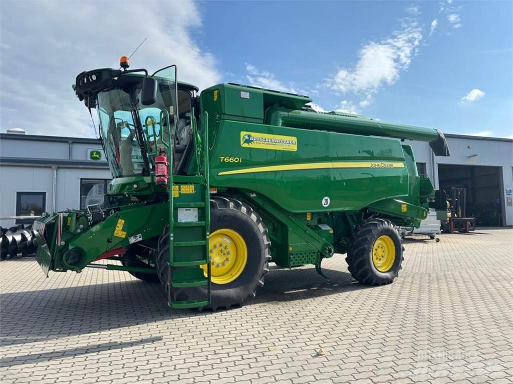 John Deere T660i コンバイン