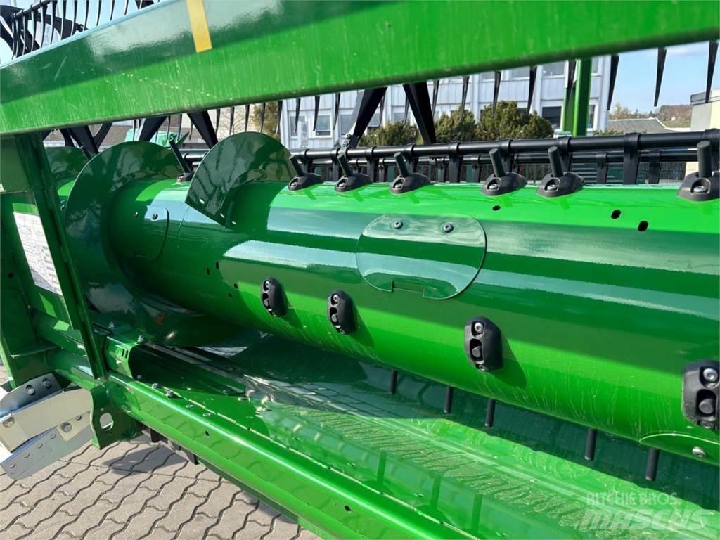 John Deere T660i コンバイン