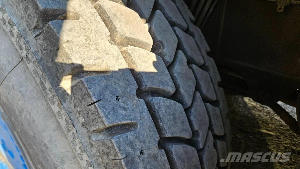 Kato SR250 ラフテレーンクレーン