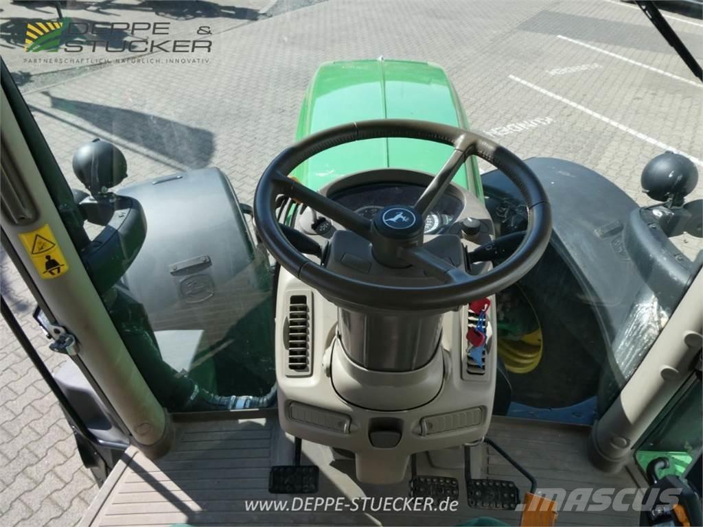 John Deere 6250R トラクター