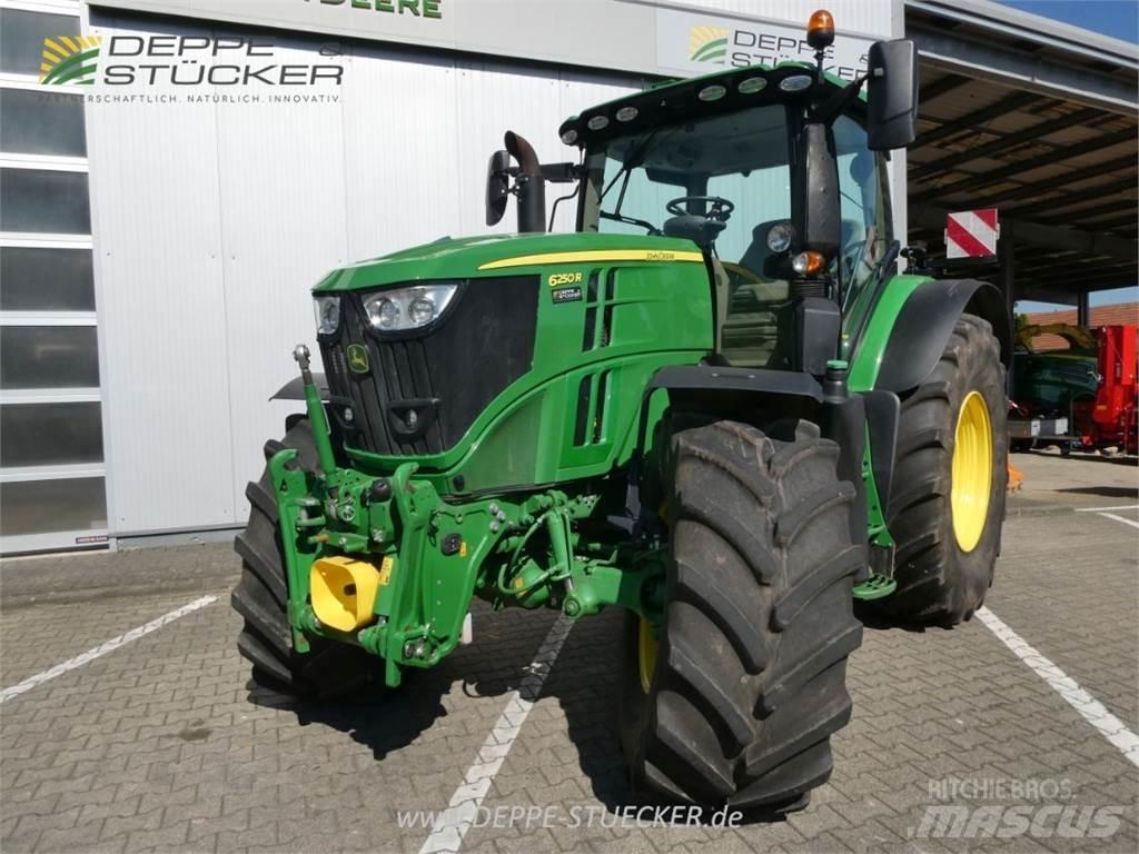 John Deere 6250R トラクター