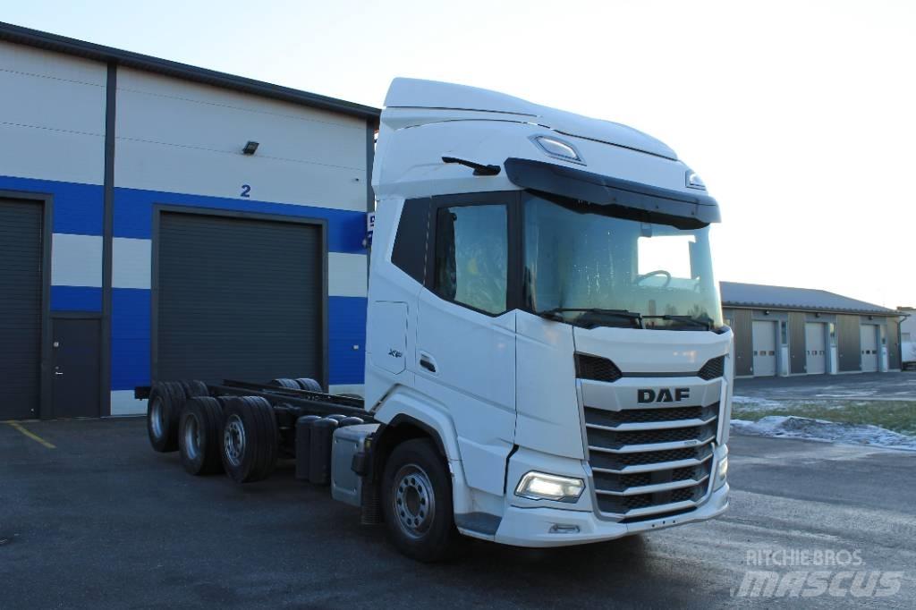 DAF XF530 FAK ADR キャブ付きシャーシ