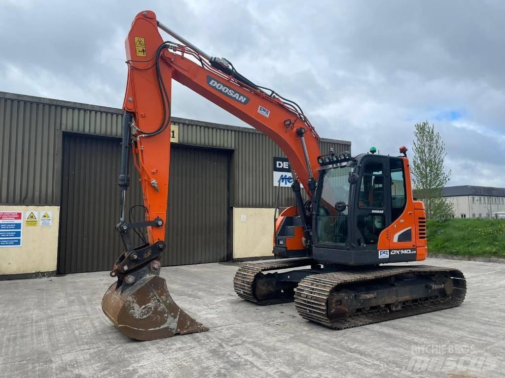 Doosan DX 140 LCR 大型油圧ショベル12t以上（パワーショベル・ユンボ）