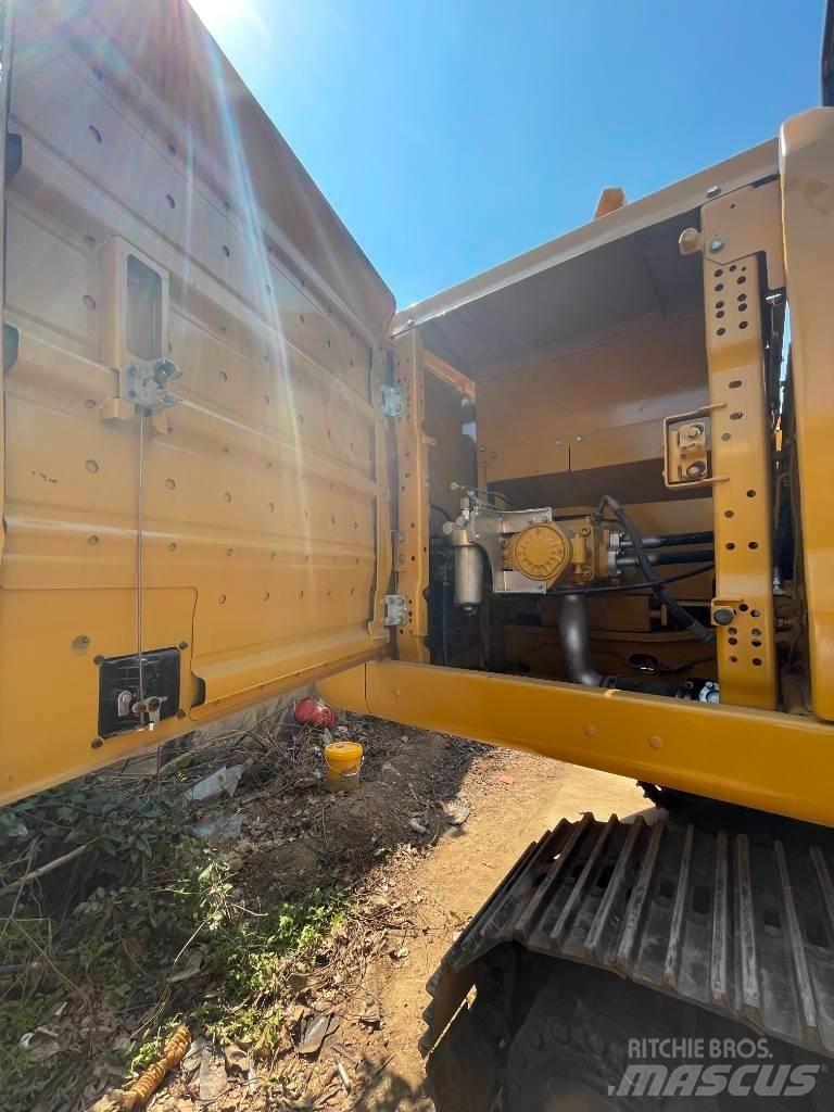 CAT 330 GC 大型油圧ショベル12t以上（パワーショベル・ユンボ）