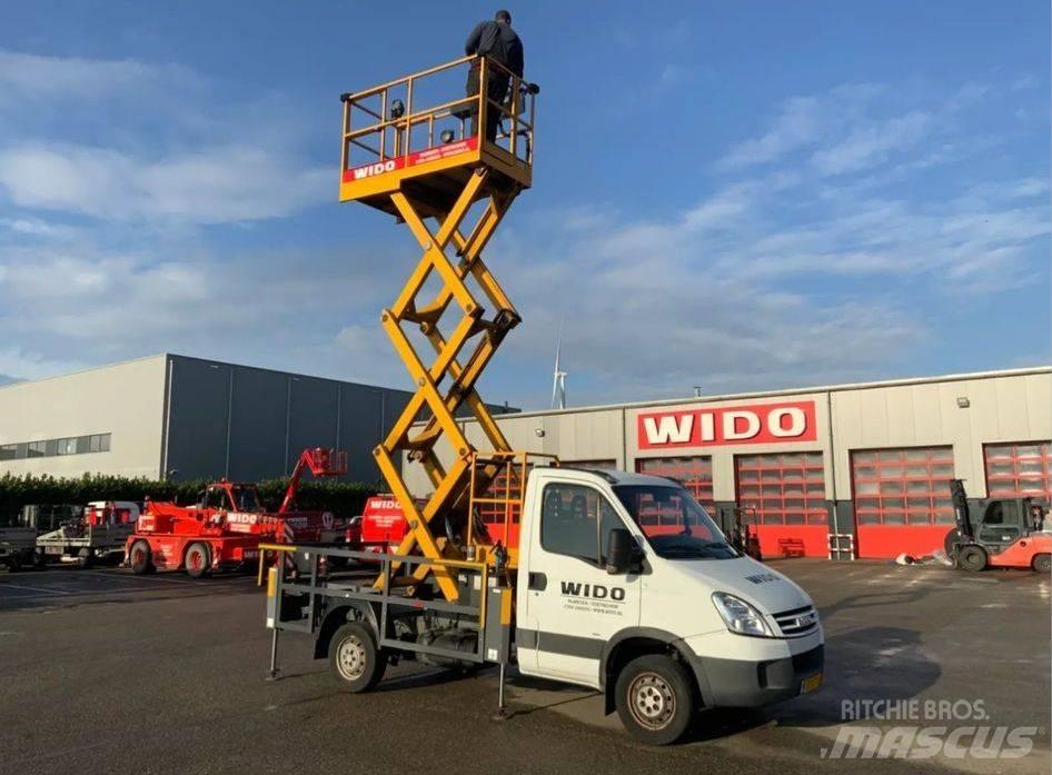 Iveco Daily 35 S14 トラック高所作業車