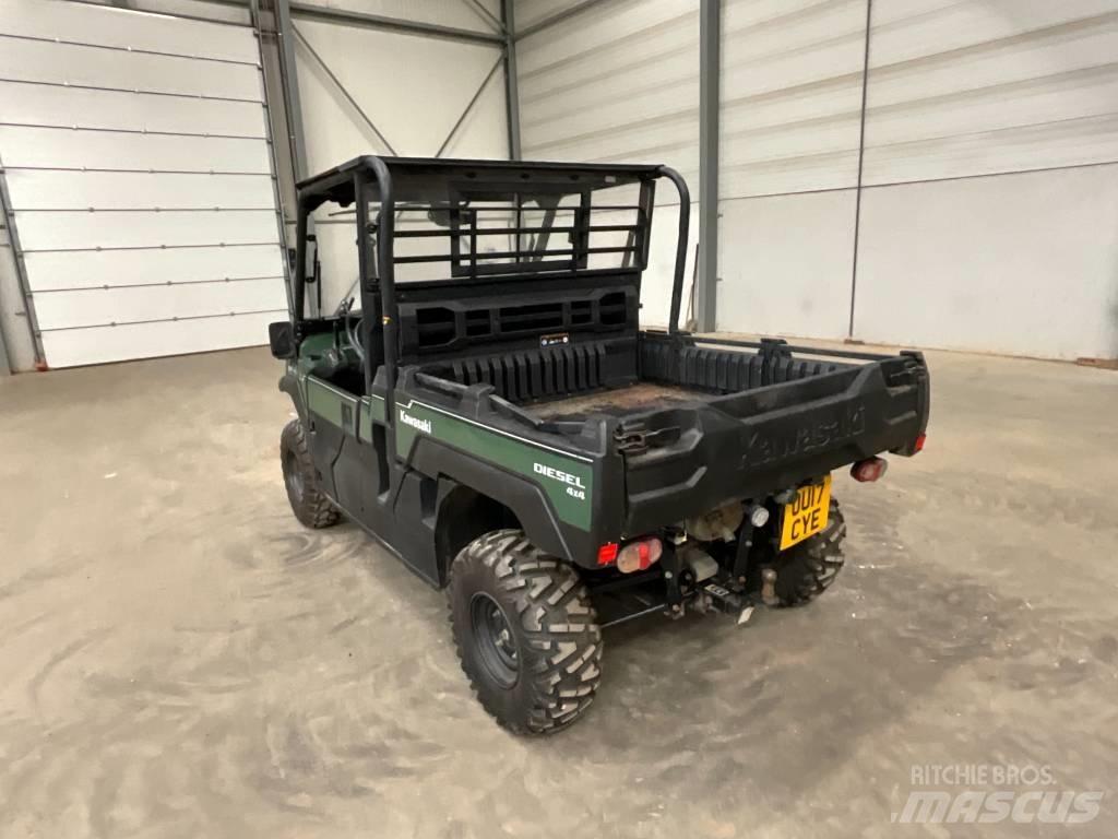 Kawasaki Mule Pro DX ユーティリティー機械