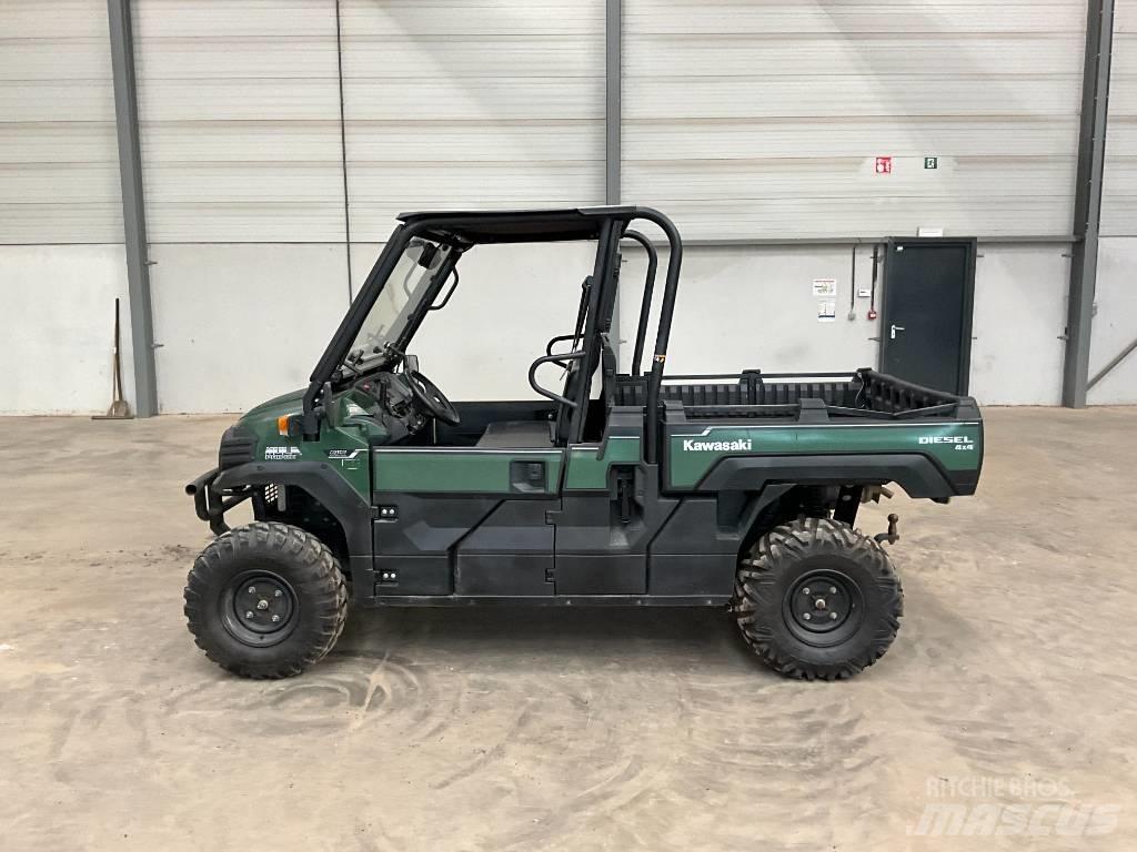Kawasaki Mule Pro DX ユーティリティー機械