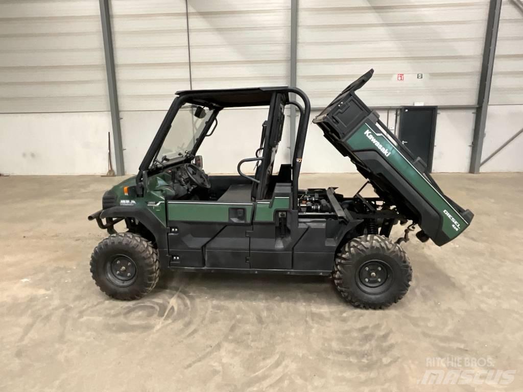 Kawasaki Mule Pro DX ユーティリティー機械