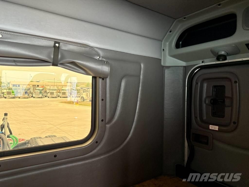 Peterbilt 389 中古トラクターヘッド | トレーラーヘッド