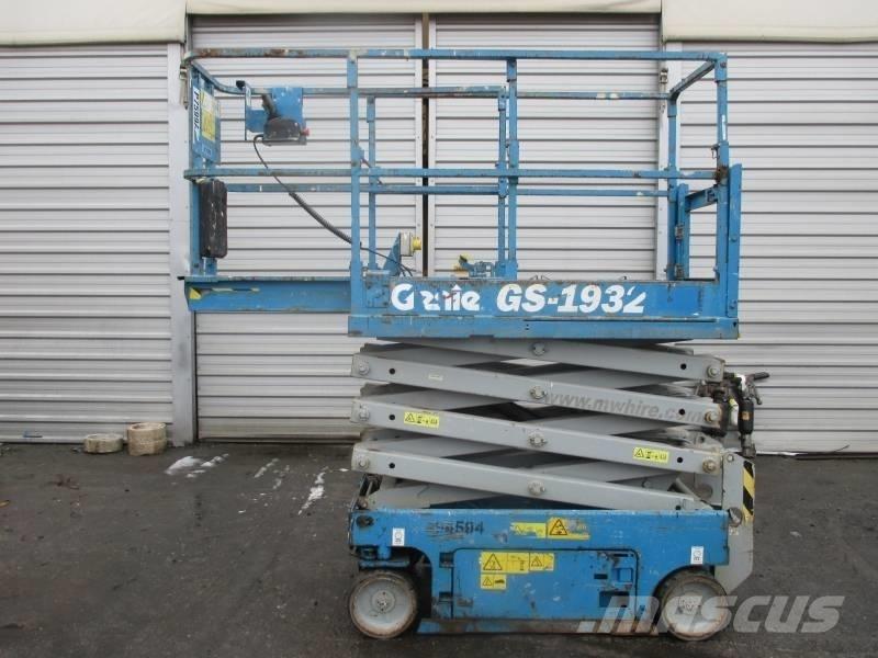 Genie GS 1932 シザースリフト