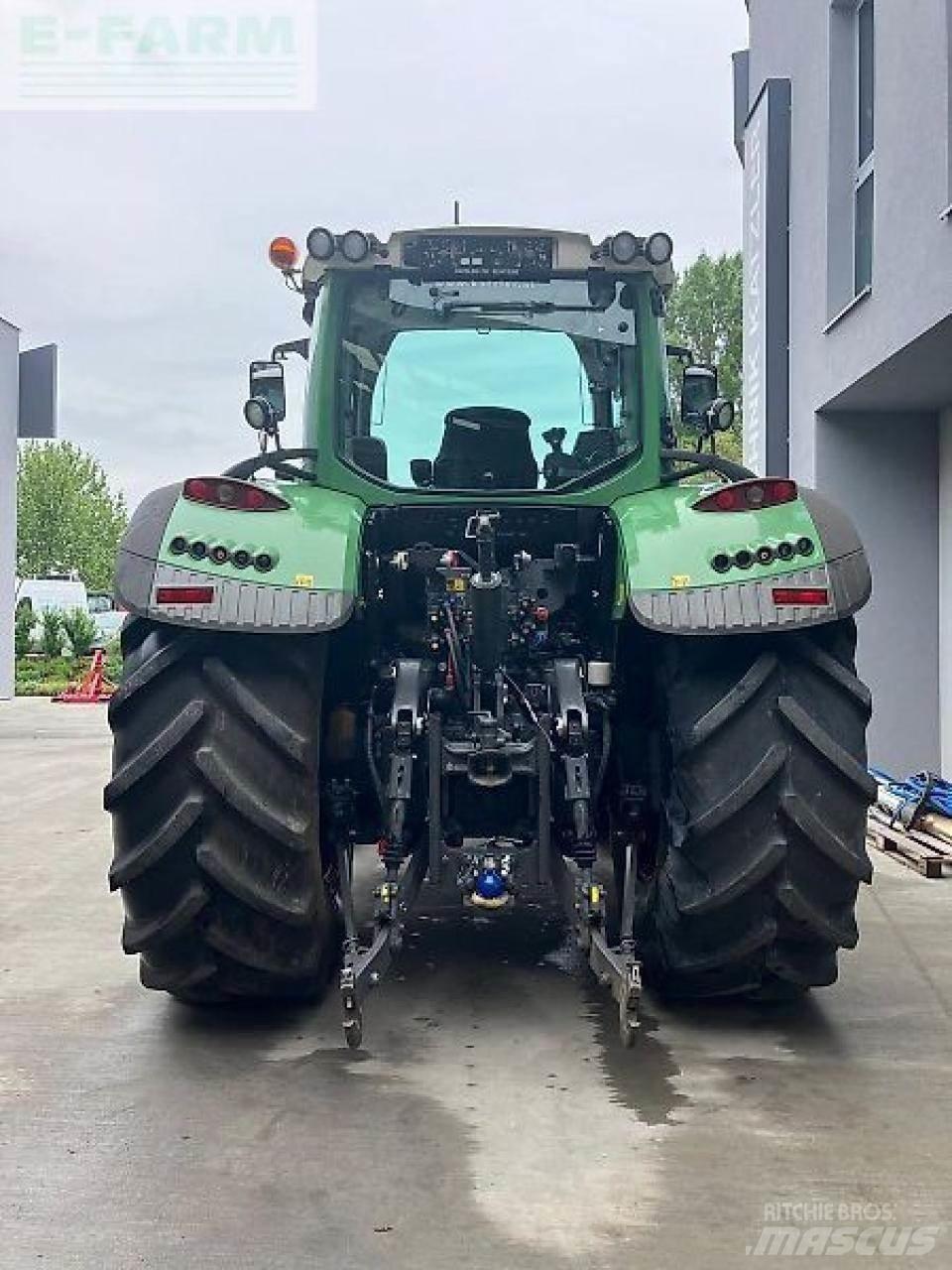 Fendt 724 vario トラクター