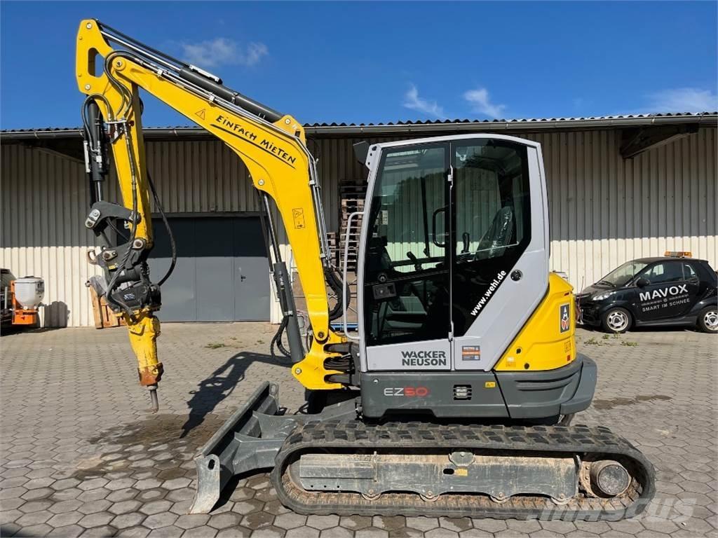 Neuson EZ50 ミニ油圧ショベル 7t以下（ミニユンボ・ミニディガー）