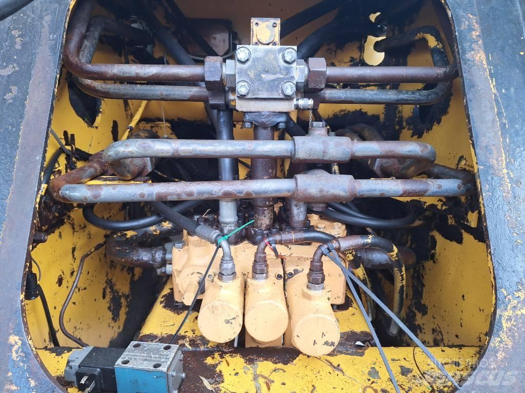 Volvo BM 4600 ホイールローダー・タイヤショベル