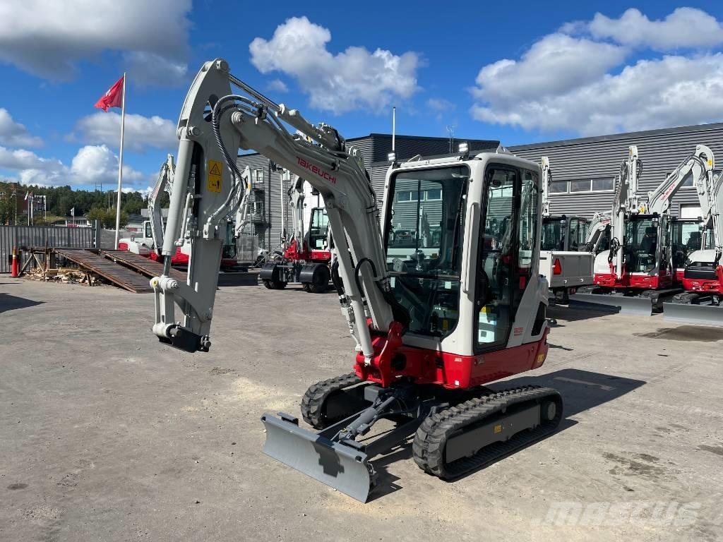 Takeuchi TB 225 ミニ油圧ショベル 7t以下（ミニユンボ・ミニディガー）