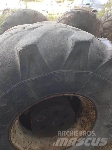 Michelin 18R19.5XF タイヤ、ホイル、リム