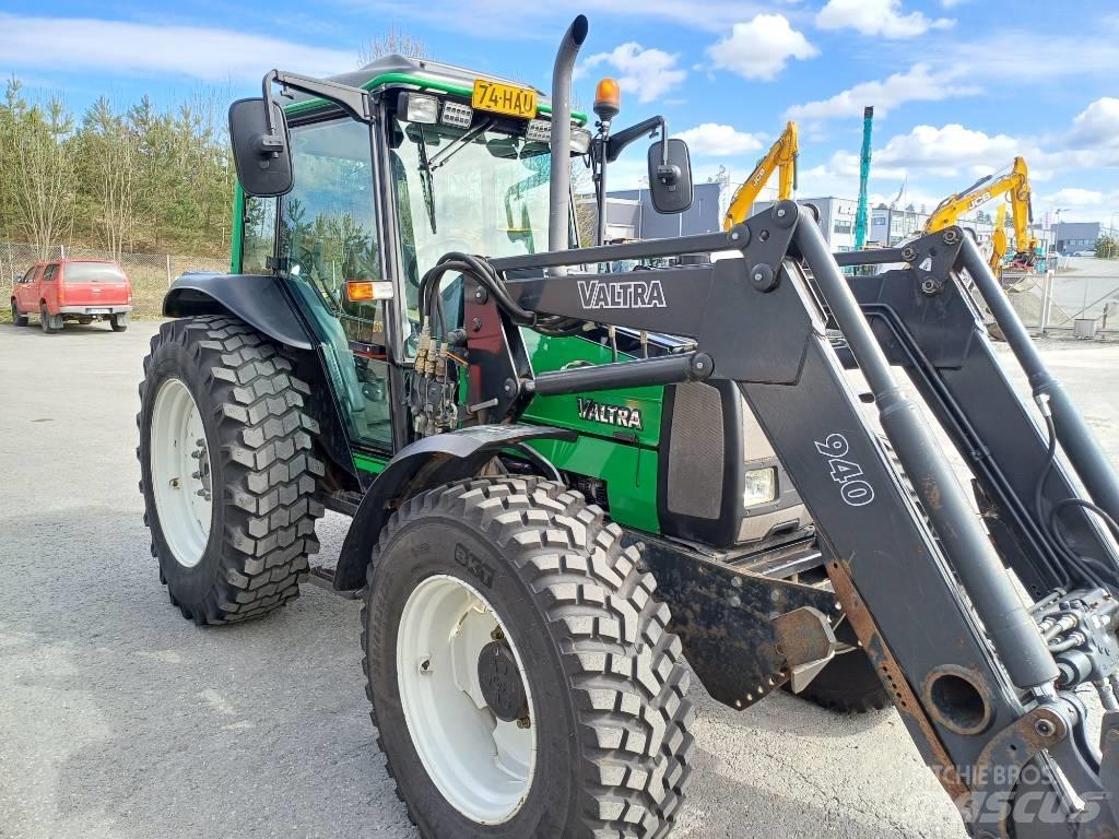Valtra A 85 トラクター
