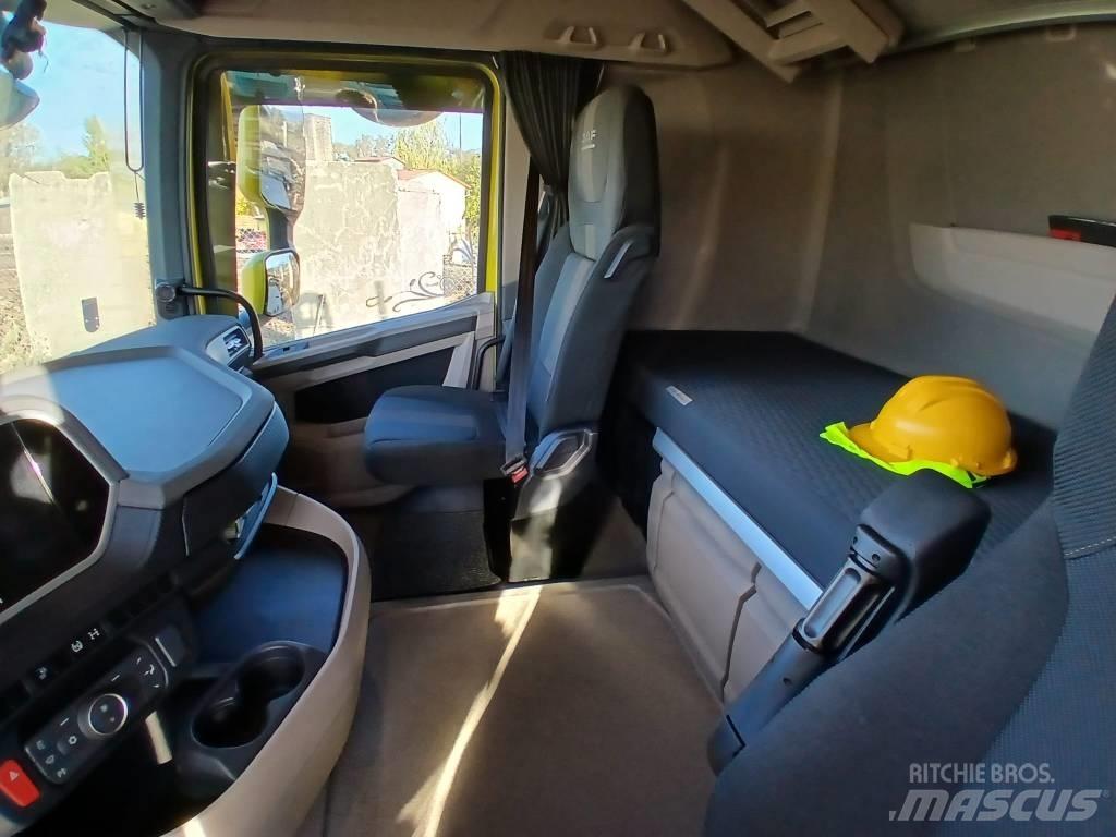 DAF XG 530 FT 中古トラクターヘッド | トレーラーヘッド