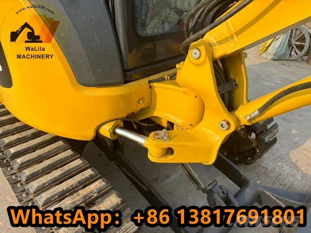 Komatsu PC 35 MR ミニ油圧ショベル 7t以下（ミニユンボ・ミニディガー）