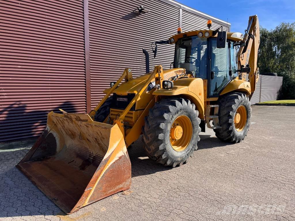 Hydrema 906F バックホーローダー